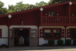 Heineman Winery Tours