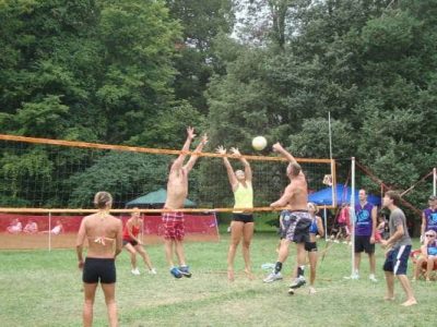Volleyball Battle on Put-In-Bay Volleyball Battle on Put-In-Bay
