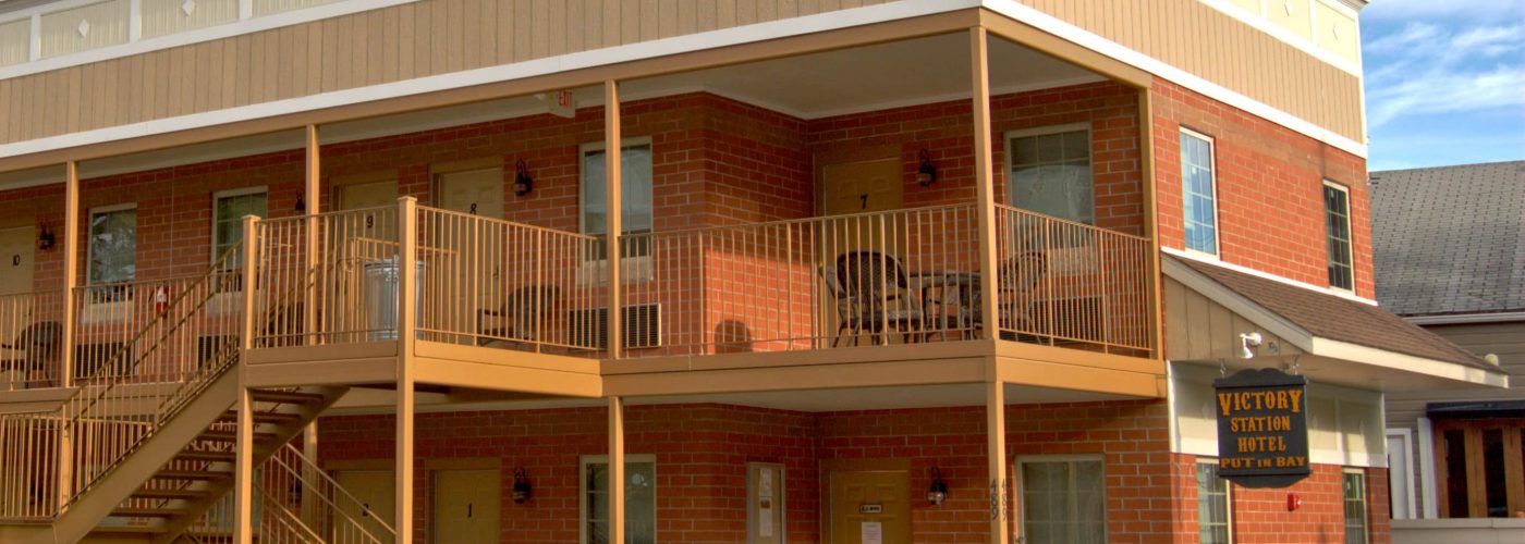 Victory Station Hotel